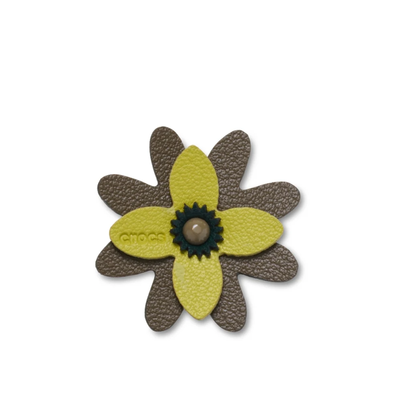 Crocs_Jibbitz_Charm_Faux_Leather_Green_Flower_front_10018696.png