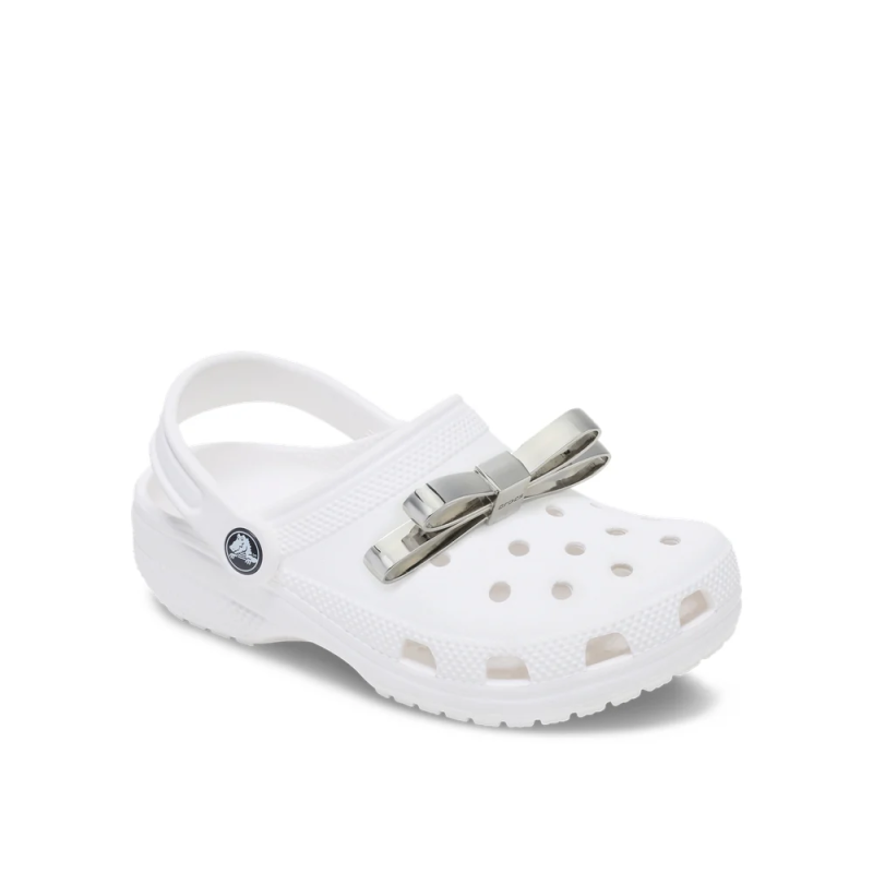 Crocs_Jibbitz_Charm_Mega_Silver_3d_Bow_10018609.png