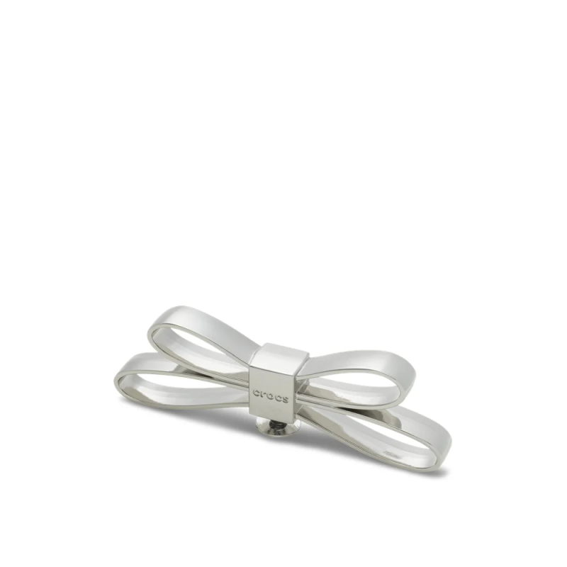 Crocs_Jibbitz_Charm_Mega_Silver_3d_Bow_Pin_10018609.png