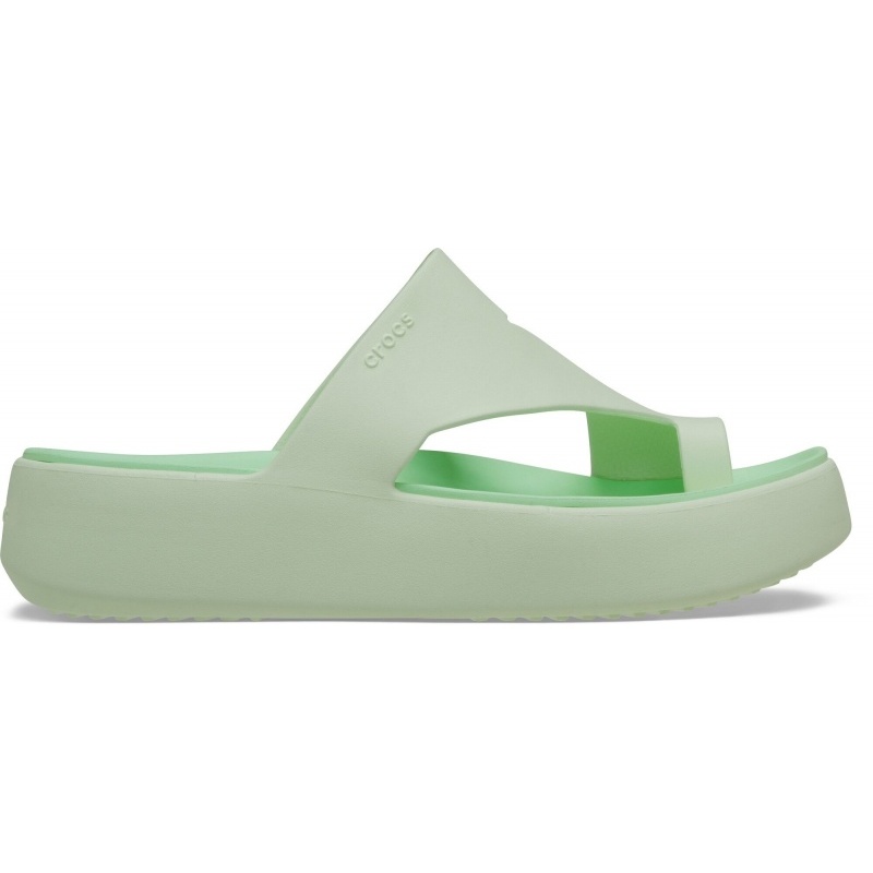 175906-nordic_outdoor_crocs_getaway_platform_toe_loop_sandal_jade_tint_side.jpg