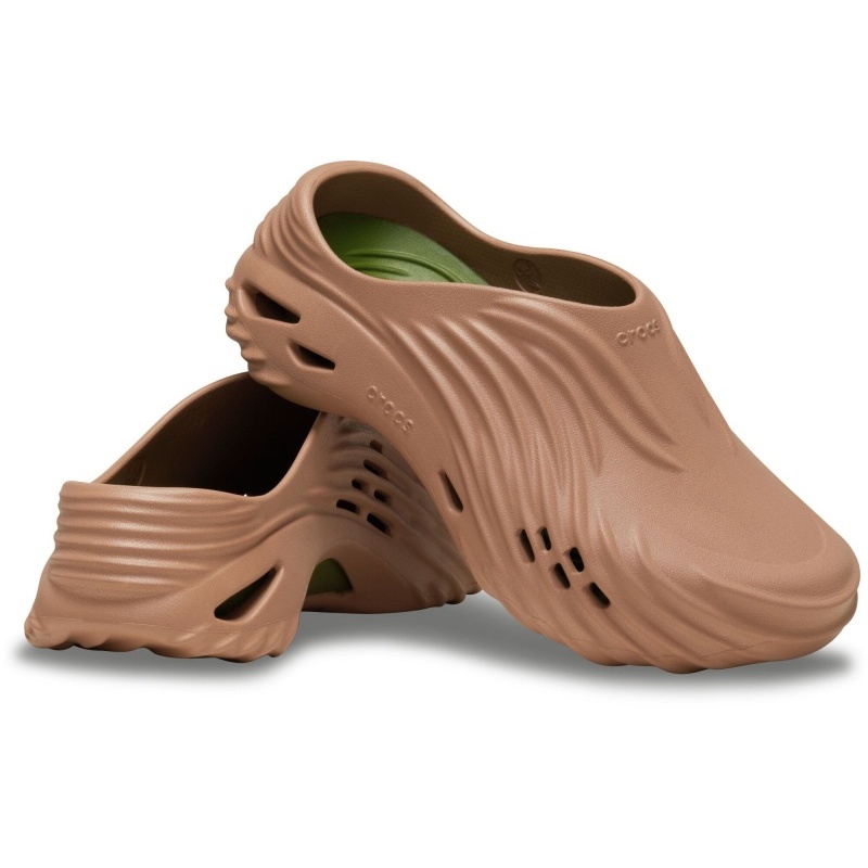 175994-nordic_outdoor_crocs_echo_wave_cork_pair.jpg