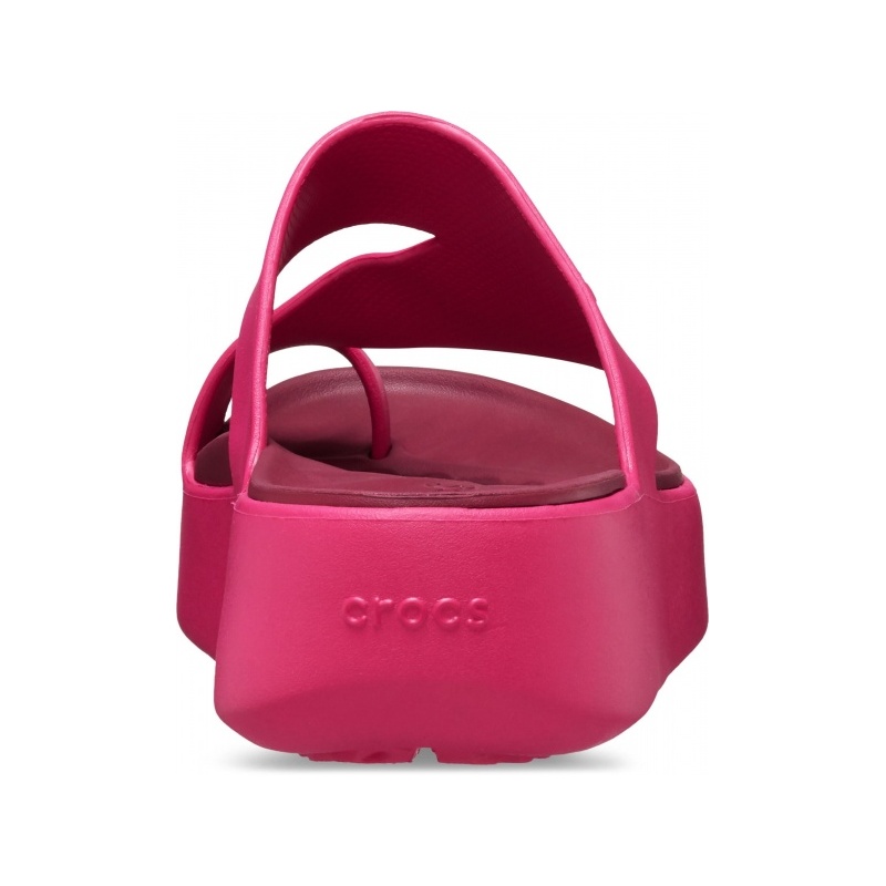 176427-nordic_outdoor_crocs_getaway_platform_toe_loop_dragon_fruit_back.jpg