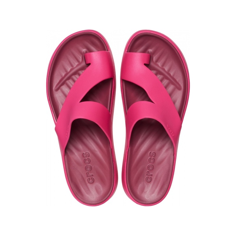 176427-nordic_outdoor_crocs_getaway_platform_toe_loop_dragon_fruit_upper.jpg