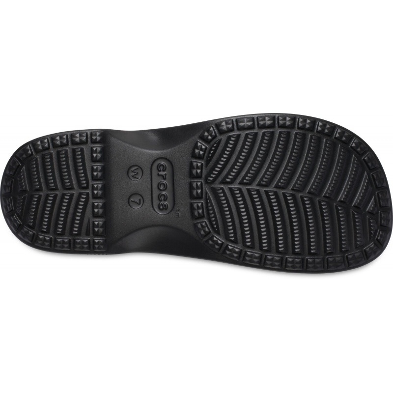 177958-nordic_outdoor_crocs_classic_cross_strap_sandal_black_bottom.jpg