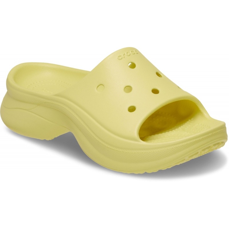 177962-nordic_outdoor_crocs_bae_slide_daylily_angle.jpg