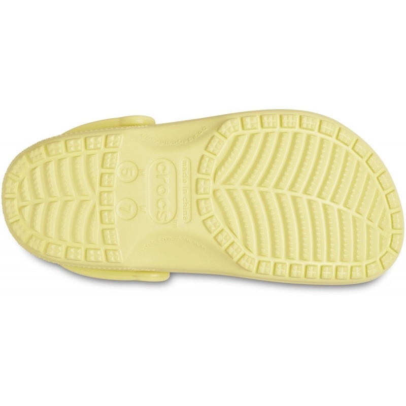 178047-nordic_outdoor_crocs_classic_clog_daylily_bottom.jpg