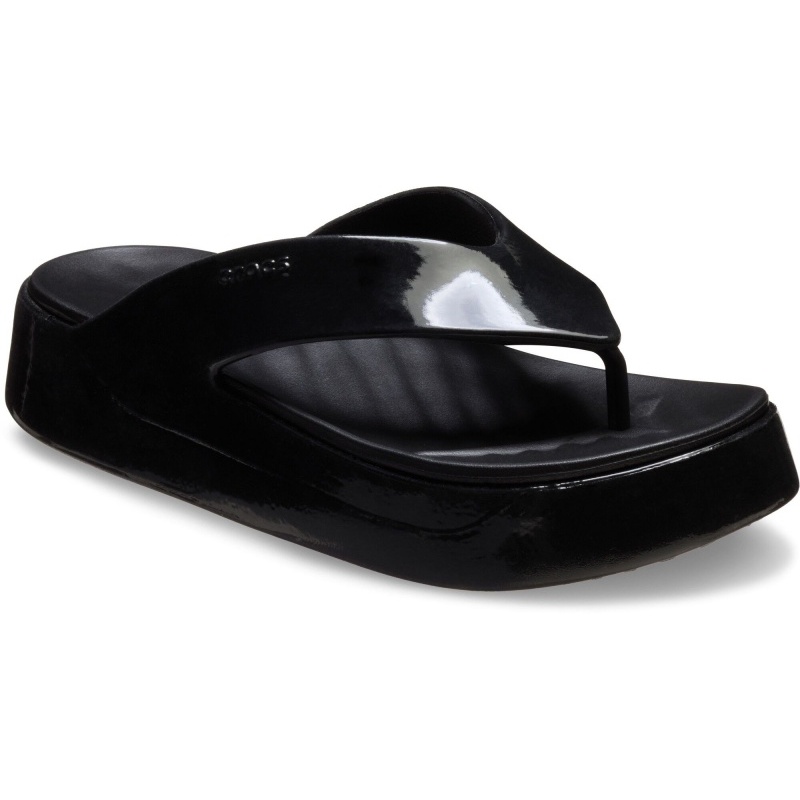 178089-nordic_outdoor_crocs_getaway_platform_patent_flip_black_angle.jpg