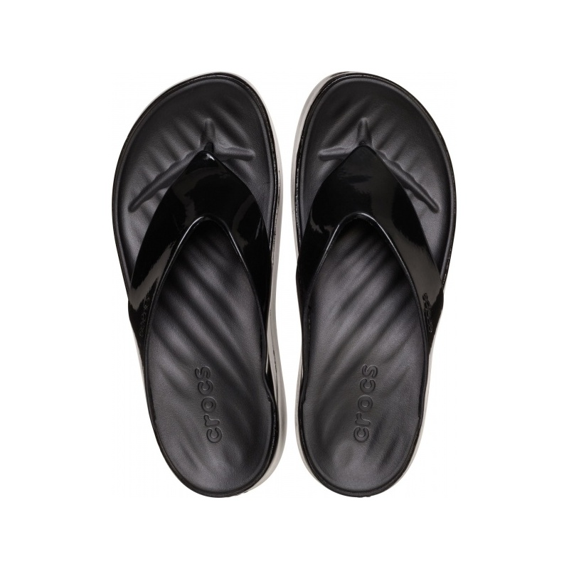 178089-nordic_outdoor_crocs_getaway_platform_patent_flip_black_upper.jpg