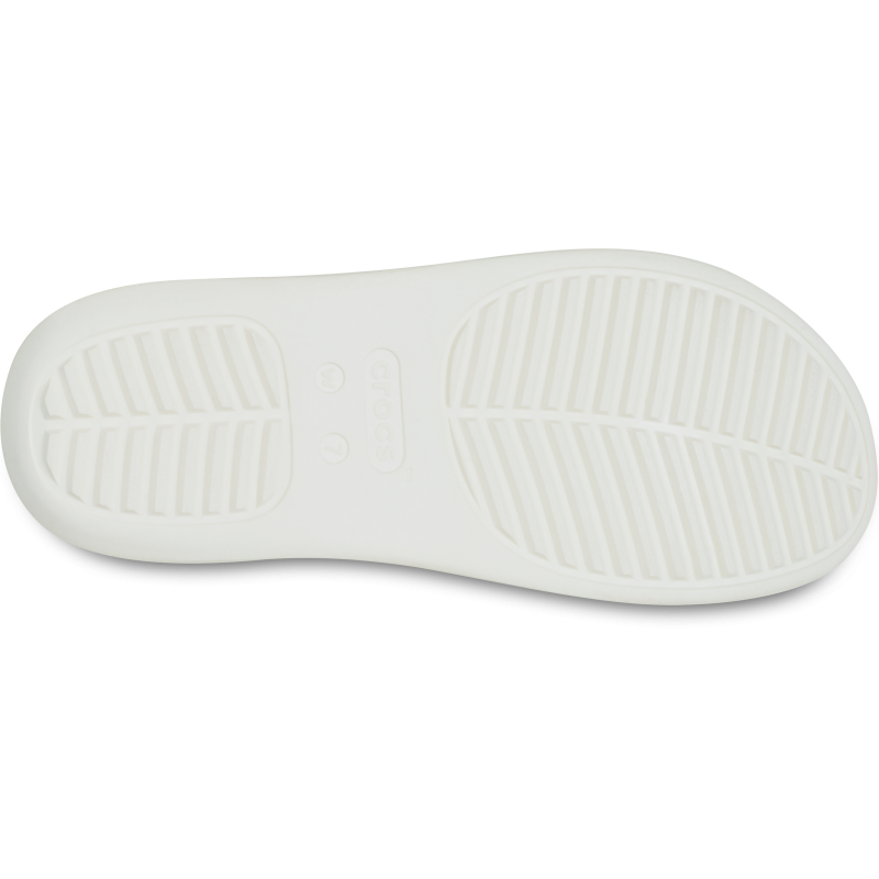 178091-nordic_outdoor_crocs_getaway_patent_strappy_chalk_bottom.png