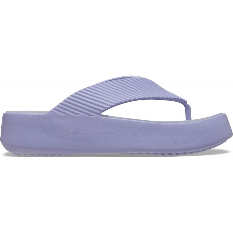 179401-nordic_outdoor_crocs_getaway_groove_platform_flip_mystic_purple_side.jpg