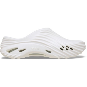 Crocs™ Echo Wave Chalk