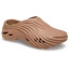 175994-nordic_outdoor_crocs_echo_wave_cork_angle.jpg
