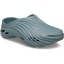 175995-nordic_outdoor_crocs_echo_wave_pond_angle.jpg